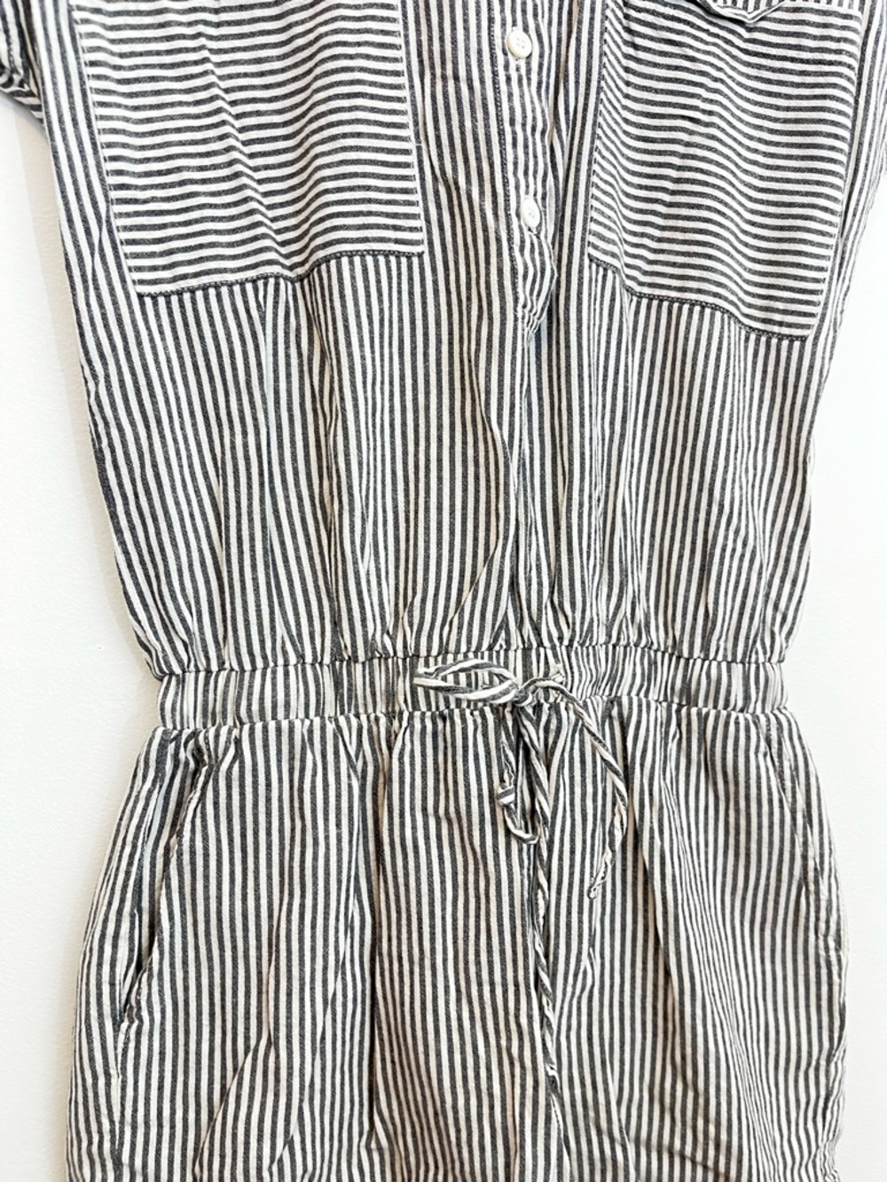 Michael Stars Talula Striped Romper Gray White Drawstring Button Front Pockets - Picture 4 of 9